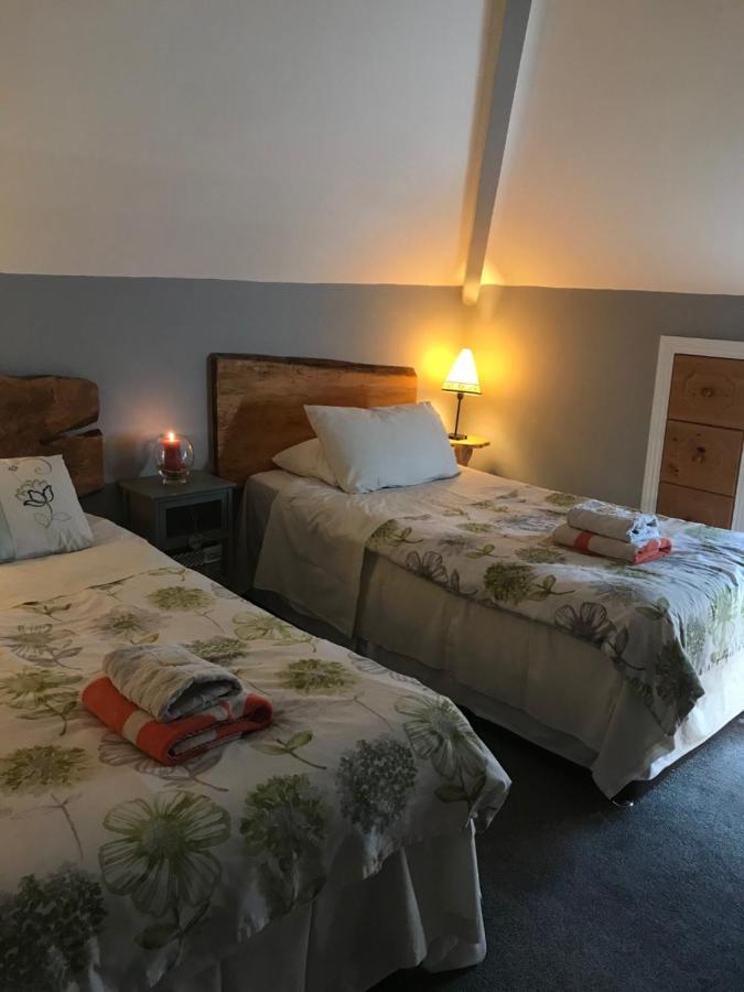 Aurora House Bed And Breakfast アシー エクステリア 写真